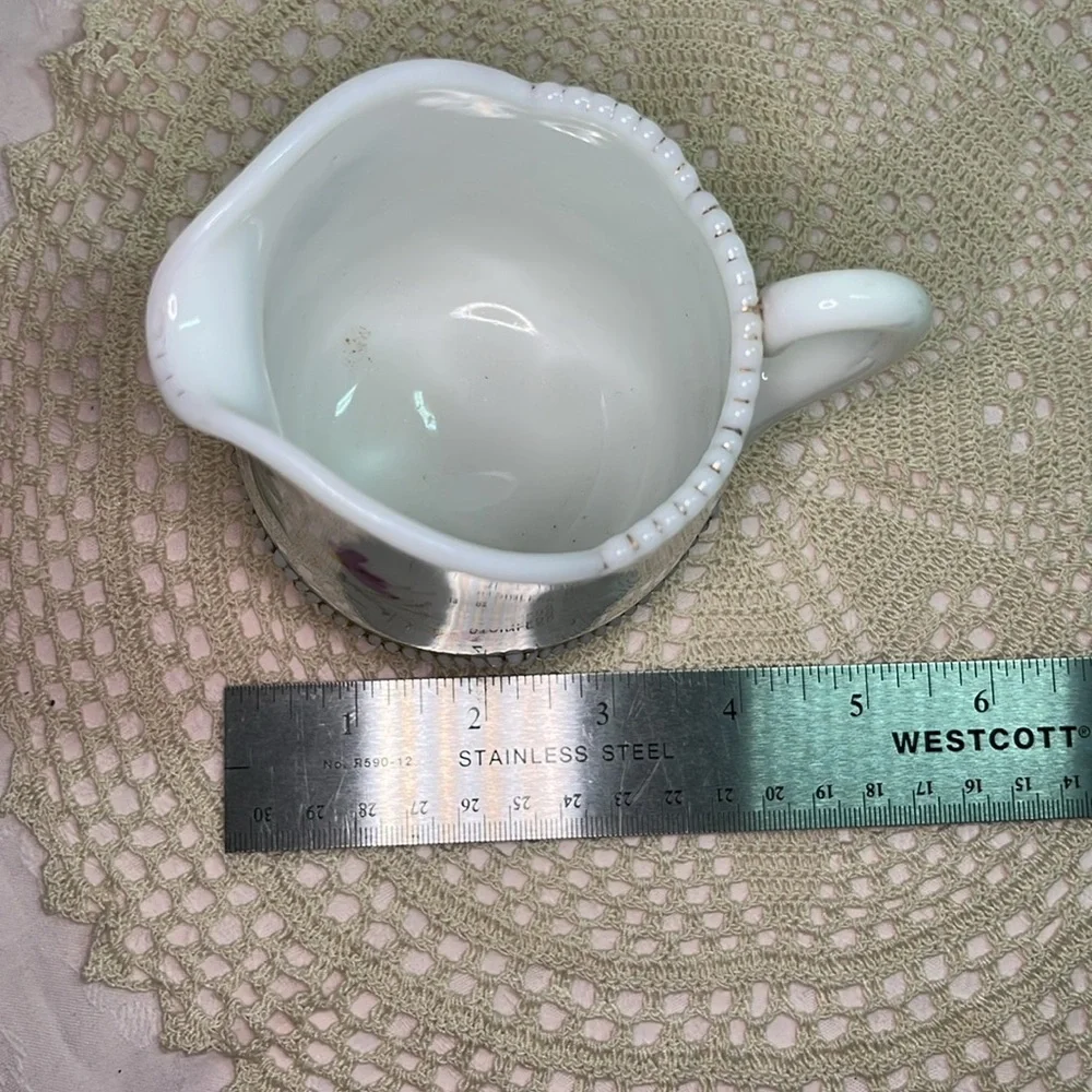 1960s Vintage Heisey Bead Swag Opal Milk Glass Creamer #1295